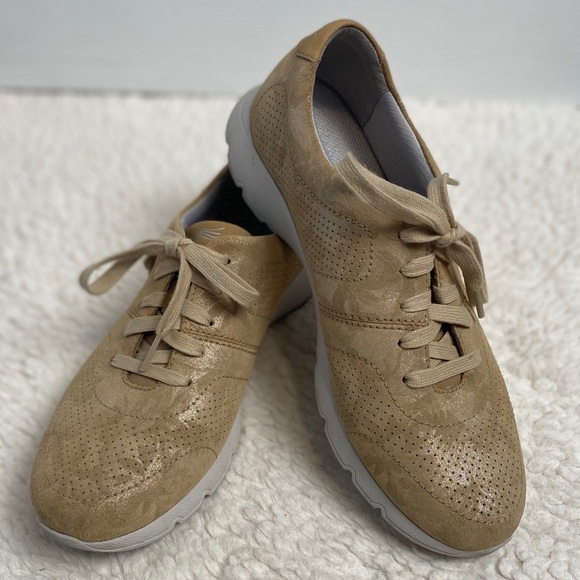 Dansko Alissa Leather Sneakers Women US 10.5 - 11 Golden Tan Milled Nubuck Suede - Picture 1 of 11